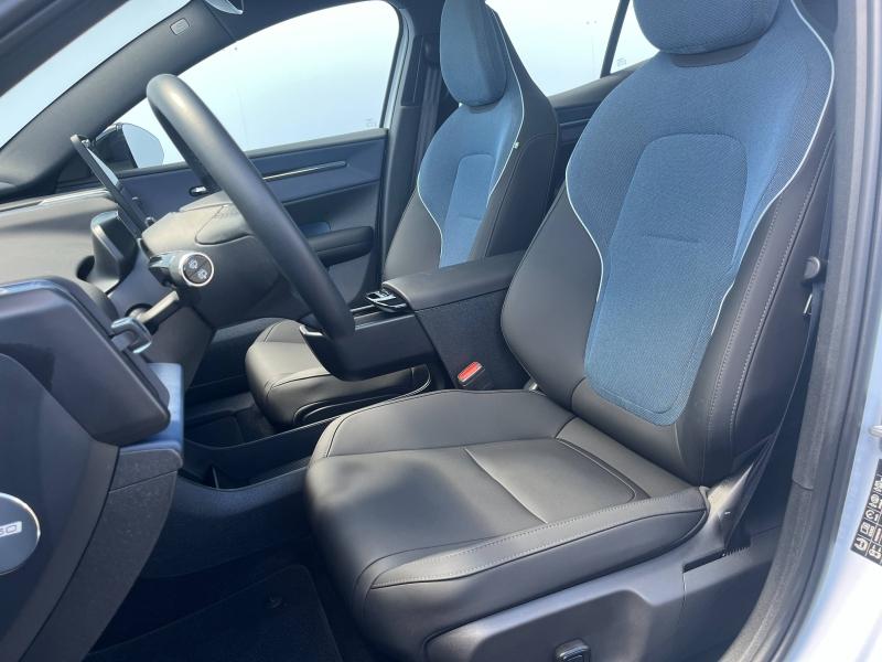 VOLVO EX30 Single Extended Range 272ch Ultra