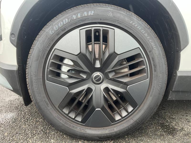 VOLVO EX30 Cross Country Twin Performance 428ch Ultra