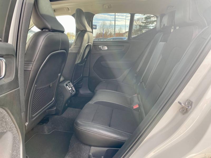 VOLVO XC40 D3 AdBlue 150ch Momentum