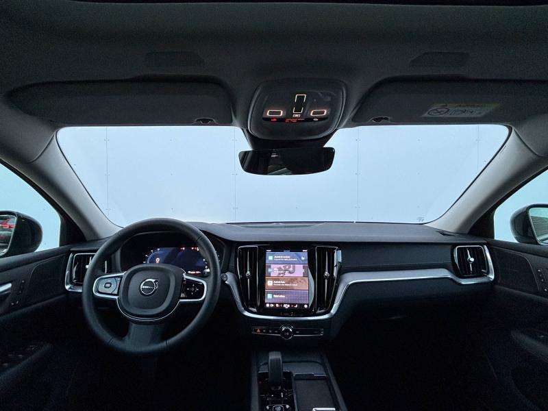 VOLVO V60 B4 197ch Ultra Style Dark DCT 7