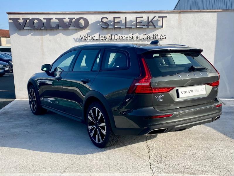 VOLVO V60 Cross Country B4 AWD 197ch Pro Geartronic
