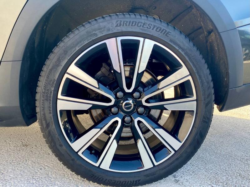VOLVO V60 Cross Country B4 AWD 197ch Pro Geartronic