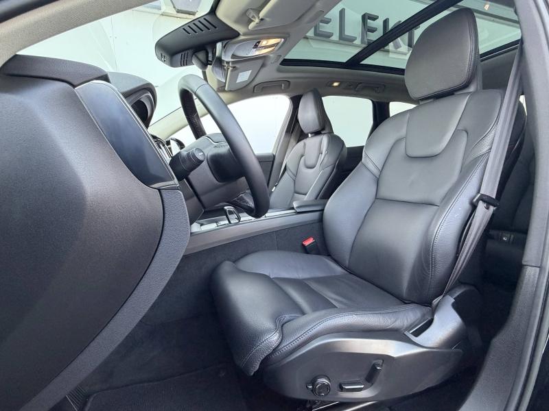VOLVO XC60 B4 197ch Plus Style Dark Geartronic