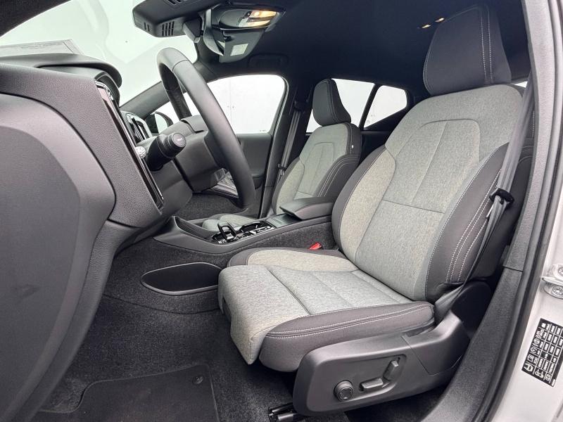 VOLVO XC40 B3 163ch Plus DCT 7