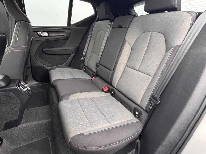 VOLVO XC40 B3 163ch Plus DCT 7