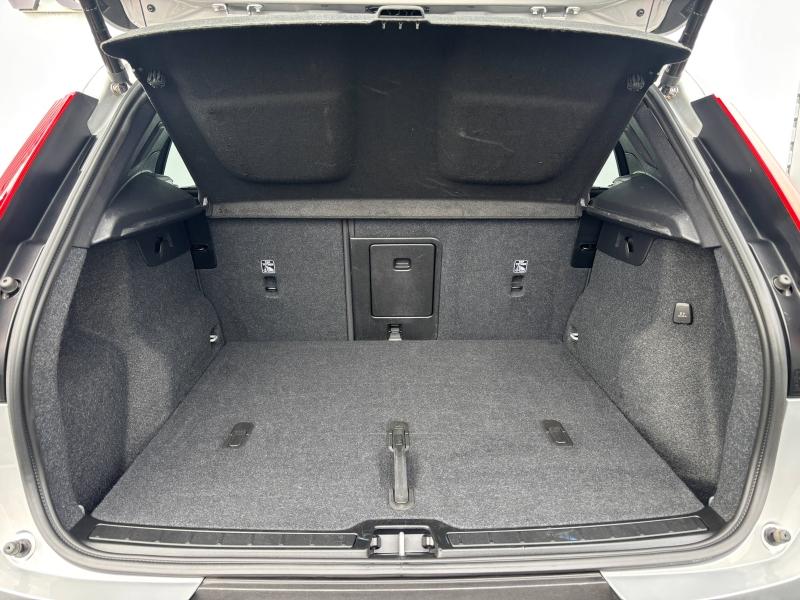 VOLVO XC40 B3 163ch Plus DCT 7